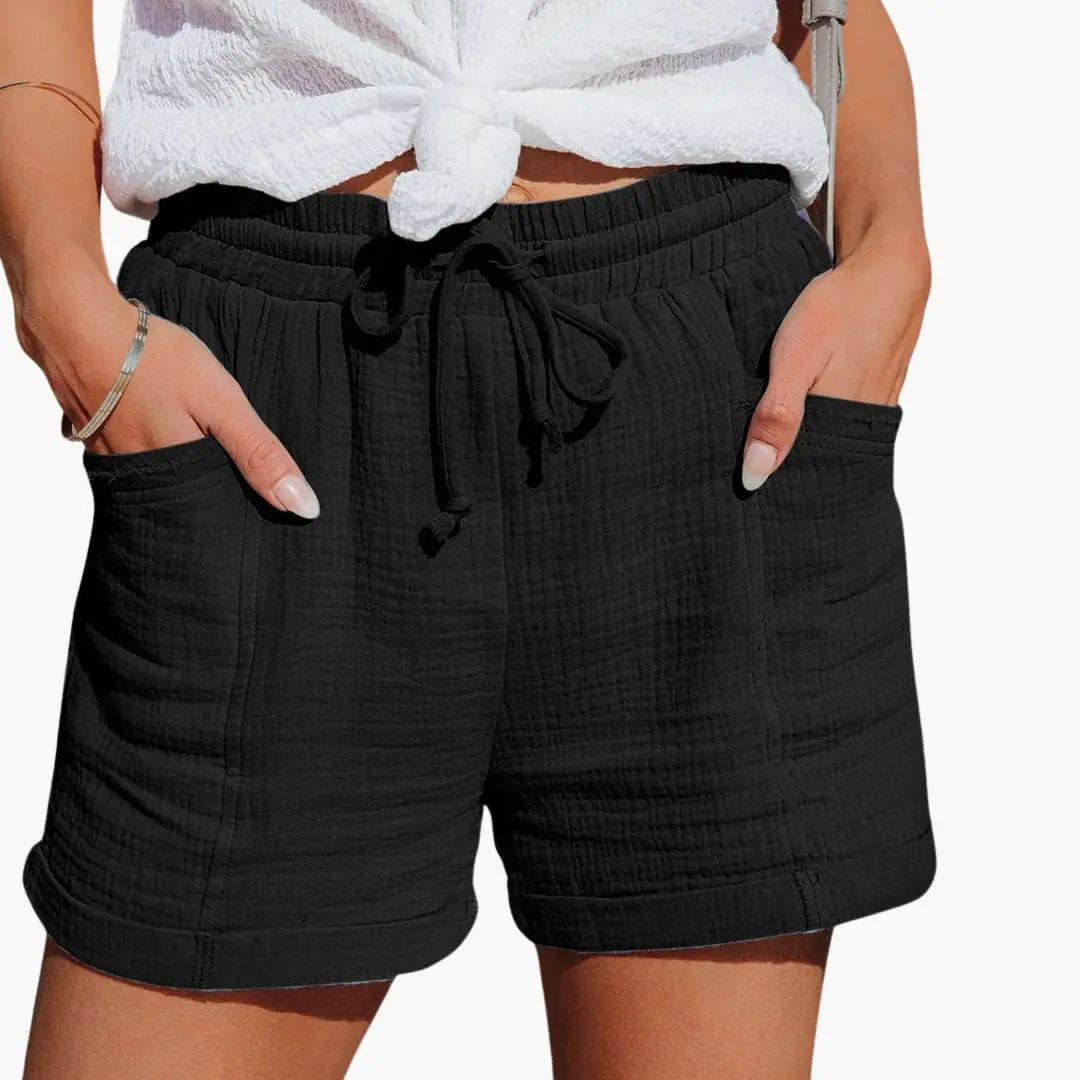 Aava Pantaloni Corti
