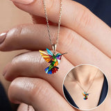 Gioiello colibrì colorato