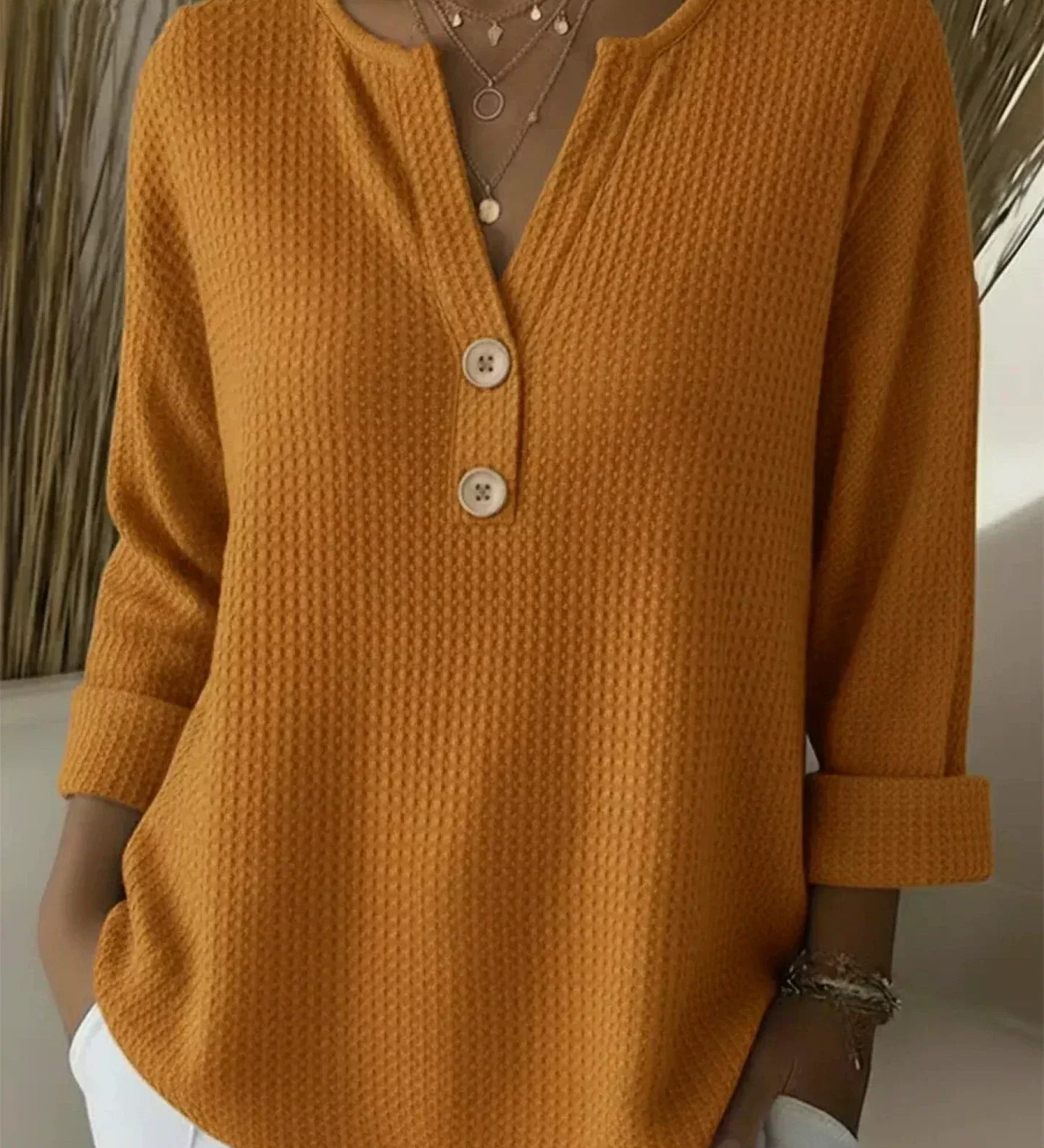 LUCINDA | HENLEY BUTTON-UP TOP