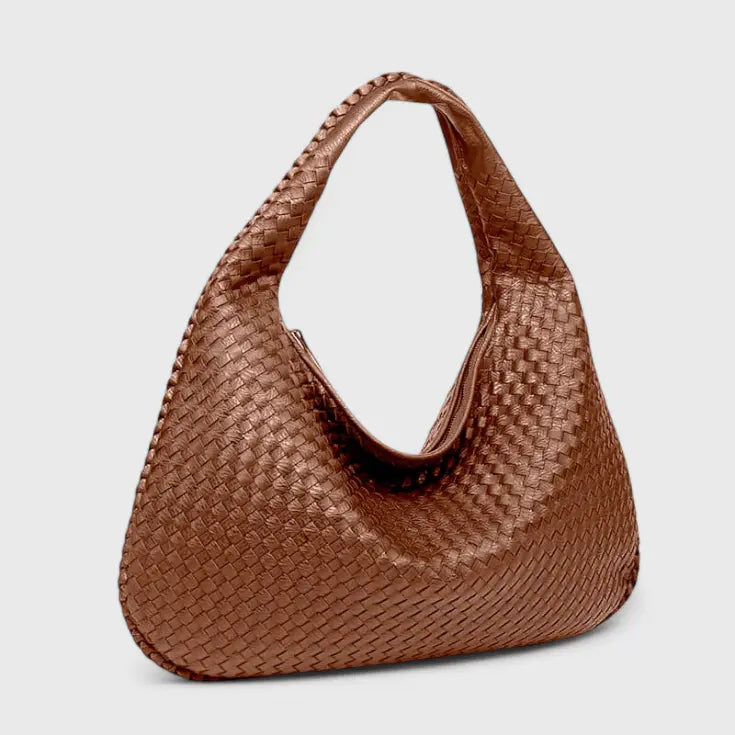 Tilly Borsa