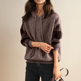 Emily | Maglione con Cappuccio a Treccia Elegante